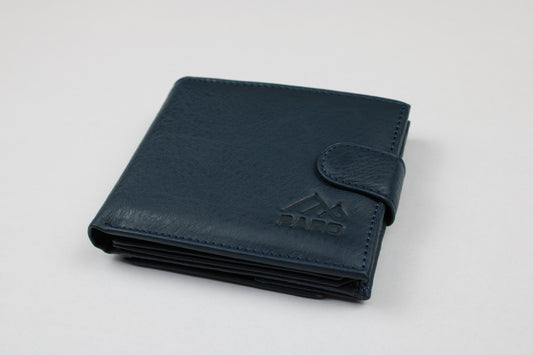 Син кожен портфейл с копче