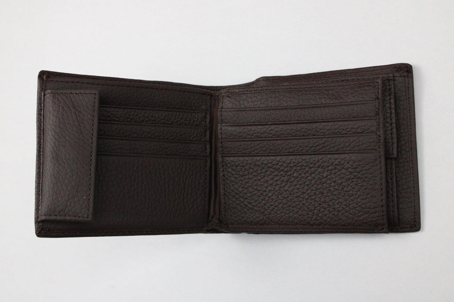 Кожен портфейл